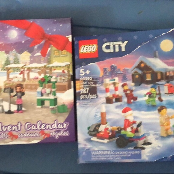 NEW LEGO City Advent Calendar 60352 Retired Rare sealed never opened - Picture 3 of 3